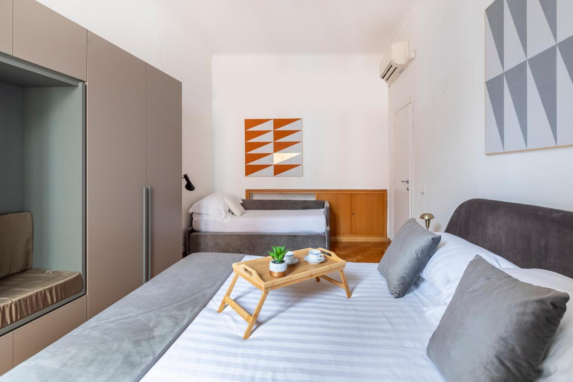 Romac - Condotti Suite By Spanish Steps Ngoại thất bức ảnh